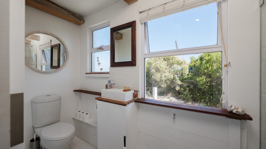 2 Bedroom Property for Sale in Suiderstrand Western Cape